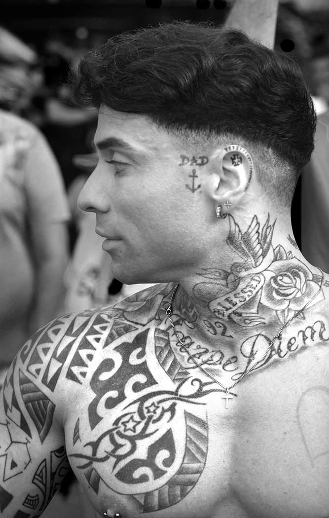 Tatuaje. Orgullo gay 2023 low