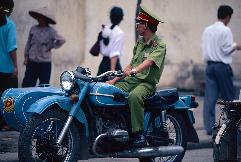 0069 Policía motorizado Vietnam 1996